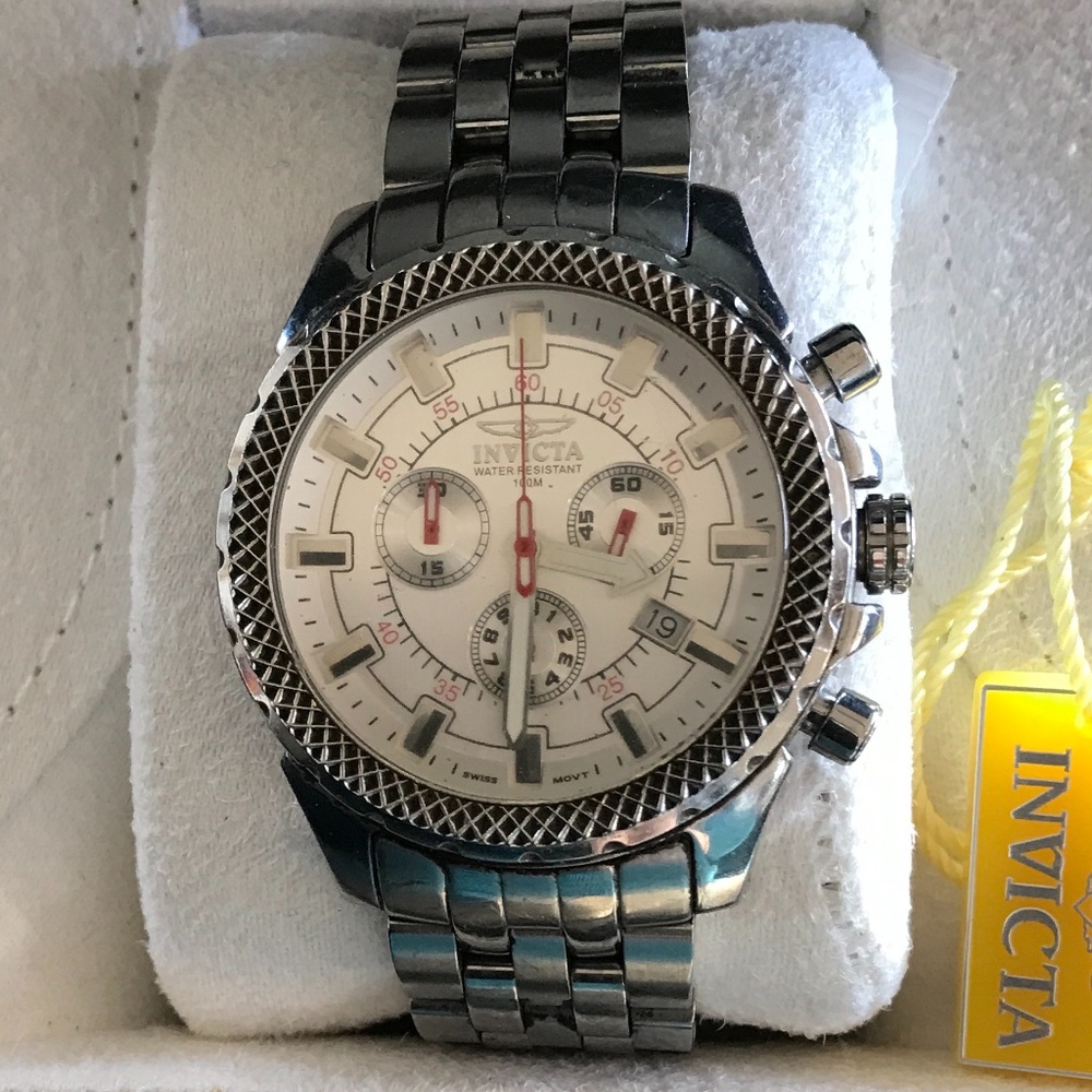 Invicta 7167 Swiss-made chronograph, boxes, papers, EUC